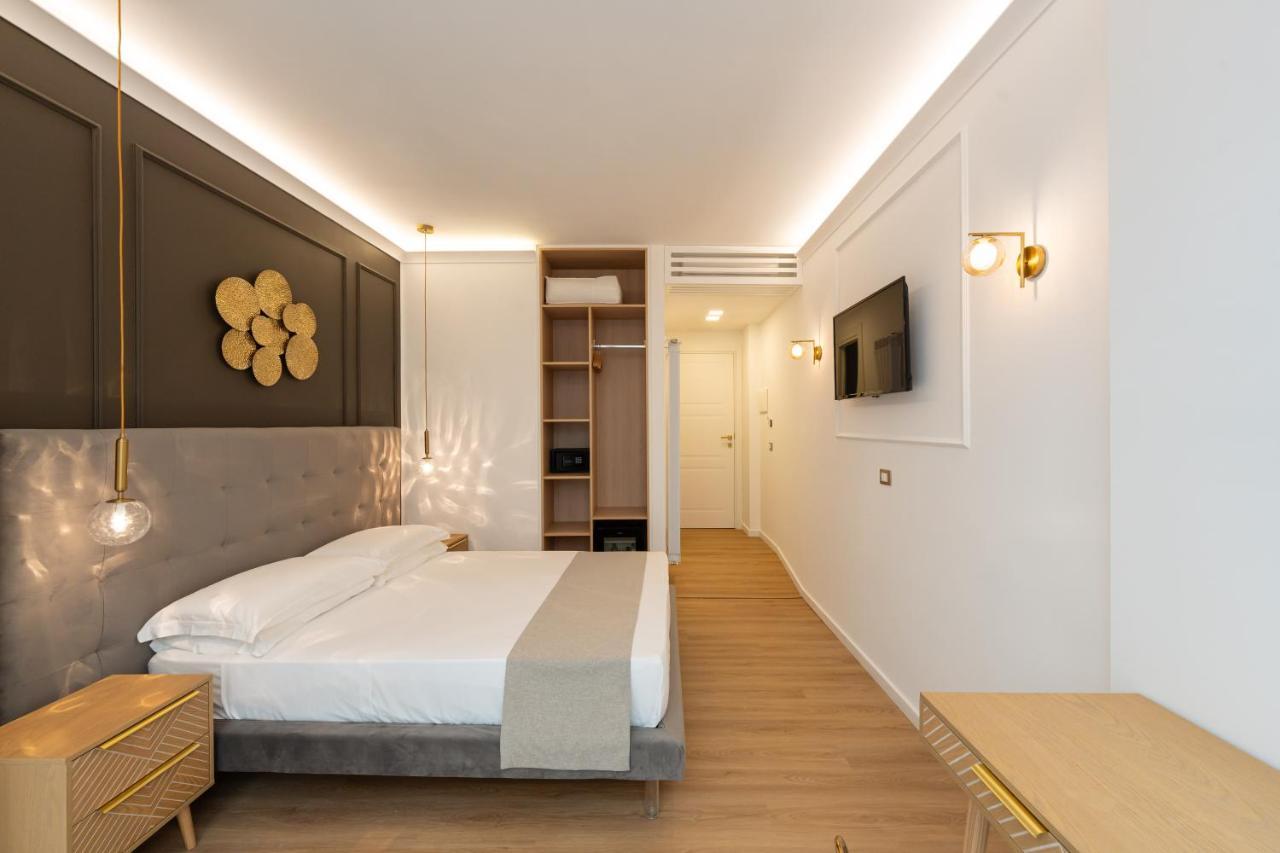 Toledo Relais Suites - By Pera Rooms Collection Neapol Exteriér fotografie